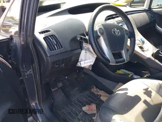 2015 Toyota Prius Four with VIN JTDKN3DU5F0440037, listed as a IAAI auction lot 41847530 with 160,793 mi miles. Bid and sale history available at carsss.com. Image 18.
