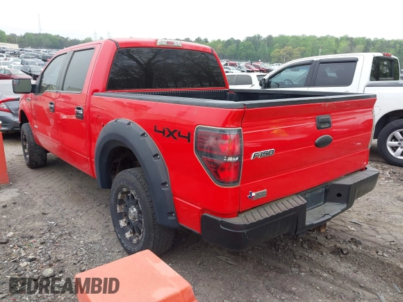 2011 Ford F-150 XLT with VIN 1FTFW1ET7BFB41813, listed as a IAAI auction lot 41964776 with 194,811 mi miles. Bid and sale history available at carsss.com. Image 3.