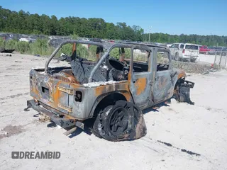 2017 Jeep Wrangler Unlimited Sahara with VIN 1C4HJWEG6HL638014, listed as a IAAI auction lot 39915512 with Not provided miles and . Bid and sale history available at DreamBid. Image 4.