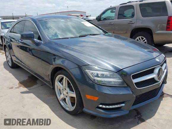 2013 Mercedes-Benz CLS 550 z VIN WDDLJ7DB5DA083509, wystawiony jako IAAI lot #42371216 z przebiegiem 87 639 mil mil oraz . Historia ofert i sprzedaży dostępna na DreamBid. Obrazek 1.