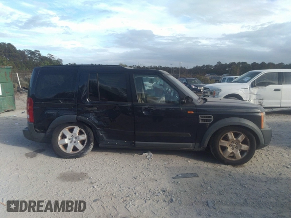 2008 Land Rover LR3 HSE with VIN SALAG25498A466807, listed as a IAAI auction lot 40741016 with 106,464 mi miles. Bid and sale history available at carsss.com. Image 13.