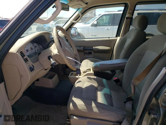 2003 Ford Explorer Sport Trac XLS с VIN 1FMZU67E03UB00740, выставлен на аукционе Copart как лот 54896425 с пробегом 300 399 миль миль и Списание • Salvage title. История ставок и продаж доступна на DreamBid. Изображение 7.