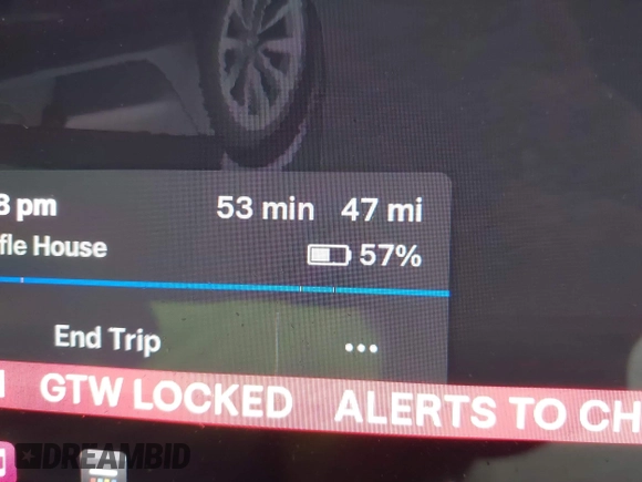 2023 Tesla Model 3 z VIN 5YJ3E1EA2PF591661, wystawiony jako IAAI lot #42014086 z przebiegiem 13 945 mil mil oraz . Historia ofert i sprzedaży dostępna na DreamBid. Obrazek 17.
