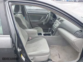 2009 Toyota Camry with VIN 4T4BE46K89R138144, listed as a IAAI auction lot 41925892 with 139,912 mi miles. Bid and sale history available at carsss.com. Image 5.
