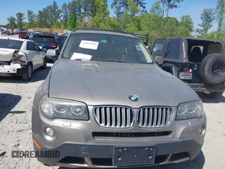 2008 BMW X3 3.0si with VIN WBXPC93418WJ23343, listed as a IAAI auction lot 42062040 with 131,647 mi miles. Bid and sale history available at carsss.com. Image 6.
