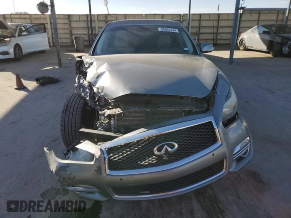 2018 Infiniti Q70 Luxe with VIN JN1BY1AR6JM220020, listed as a Copart auction lot 85592334 with 39,494 mi miles and Salvage title. Bid and sale history available at DreamBid. Image 5.