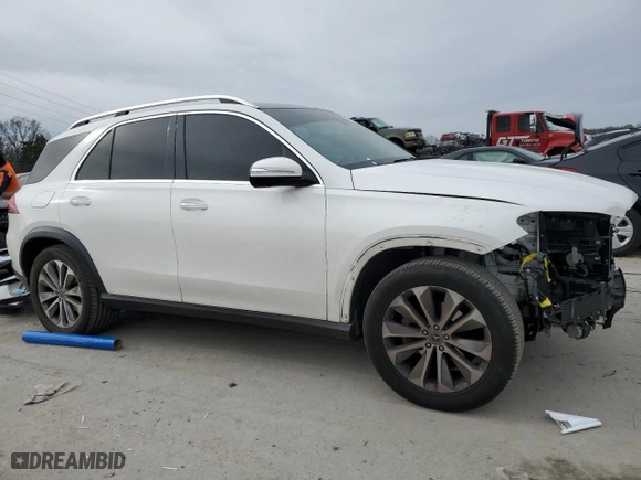 2020 Mercedes-Benz GLE with VIN 4JGFB4KB3LA256024, listed as a Copart auction lot 84820354 with 44,379 mi miles and Clean Title. Bid and sale history available at carsss.com. Image 4.