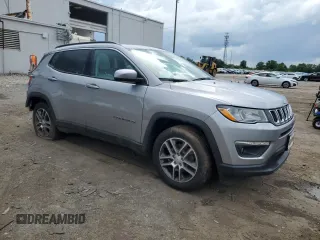 2019 Jeep Compass Altitude with VIN 3C4NJCBB8KT832713, listed as a Copart auction lot 57109145 with 129,695 mi miles and Salvage title. Bid and sale history available at DreamBid. Image 4.