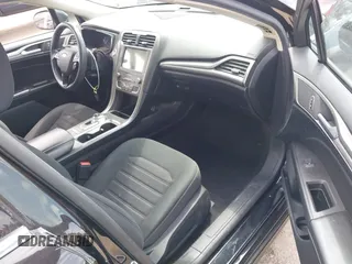 2020 Ford Fusion SE z VIN 3FA6P0LU7LR170922, wystawiony jako IAAI lot #42121025 z przebiegiem 115 799 mil mil oraz . Historia ofert i sprzedaży dostępna na DreamBid. Obrazek 5.