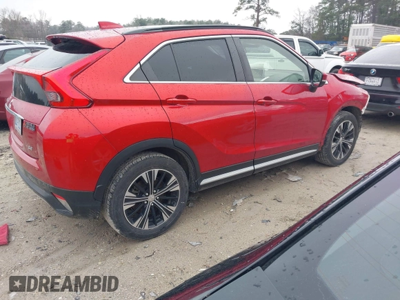 2020 Mitsubishi Eclipse Cross SE with VIN JA4AS5AA0LZ032475, listed as a IAAI auction lot 41621456 with 61,272 mi miles and . Bid and sale history available at DreamBid. Image 4.