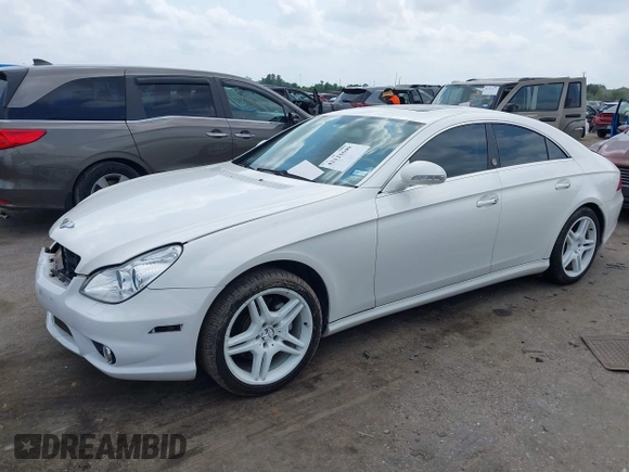 2006 Mercedes-Benz CLS 500 с VIN WDDDJ75X26A062201, выставлен на аукционе IAAI как лот 42121649 с пробегом 153 951 миль миль и . История ставок и продаж доступна на DreamBid. Изображение 2.