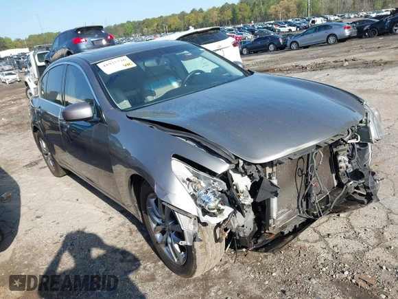 2008 Infiniti G35 Sedan x with VIN JNKBV61FX8M273191, listed as a IAAI auction lot 41925726 with 234,204 mi miles. Bid and sale history available at carsss.com. Image 1.