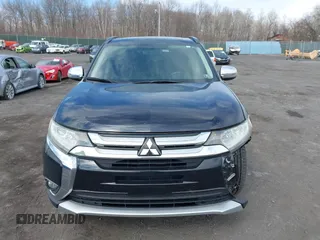 2016 Mitsubishi Outlander SE with VIN JA4AD3A39GZ003885, listed as a IAAI auction lot 41869646 with 193,320 mi miles and . Bid and sale history available at DreamBid. Image 12.