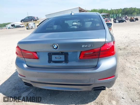 2017 BMW 5 Series 540i с VIN WBAJE5C30HG915326, выставлен на аукционе IAAI как лот 42138937 с пробегом 96 105 миль миль и . История ставок и продаж доступна на DreamBid. Изображение 17.