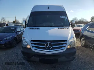 2016 Mercedes-Benz Sprinter with VIN WD3PE8DDXGP338397, listed as a Copart auction lot 87686455 with 153,434 mi miles and Salvage Title. Bid and sale history available at DreamBid. Image 5.