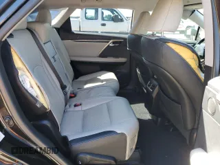 2018 Lexus RX 350L Premium z VIN JTJDZKCA2J2007445, wystawiony jako Copart lot #55277025 z przebiegiem 106 444 mil mil oraz Szkoda całkowita • Salvage title. Historia ofert i sprzedaży dostępna na DreamBid. Obrazek 10.