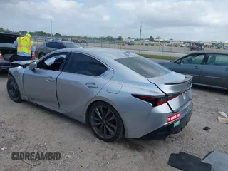 2022 Lexus IS 350 F Sport z VIN JTHGZ1B24N5049106, wystawiony jako IAAI lot #42072738 z przebiegiem 31 072 mil mil oraz . Historia ofert i sprzedaży dostępna na DreamBid. Obrazek 3.
