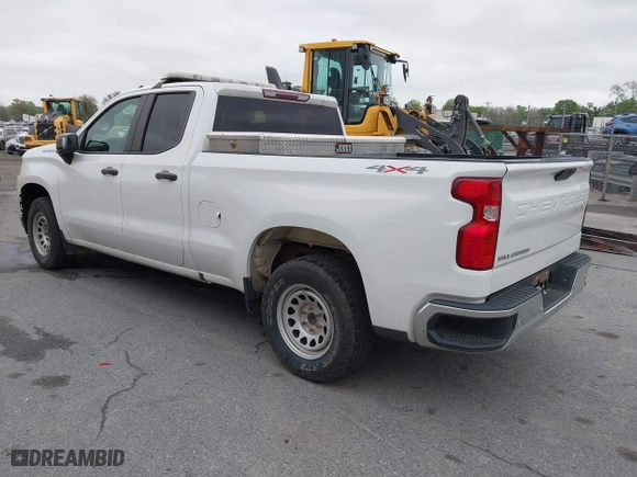 2019 Chevrolet Silverado 1500 Work Truck with VIN 1GCRYAEH8KZ276297, listed as a IAAI auction lot 41927421 with 150,783 mi miles. Bid and sale history available at carsss.com. Image 3.
