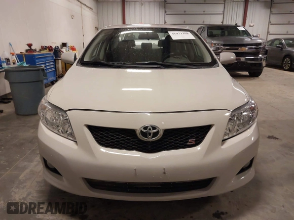 2010 Toyota Corolla with VIN 1NXBU4EE1AZ265184, listed as a IAAI auction lot 41972368 with 71,552 mi miles. Bid and sale history available at carsss.com. Image 12.