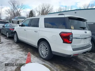 2023 Ford Expedition Max Limited z VIN 1FMJK2A82PEA25893, wystawiony jako IAAI lot #41440143 z przebiegiem 39 665 mil mil oraz . Historia ofert i sprzedaży dostępna na DreamBid. Obrazek 3.