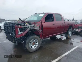 2024 Ram 2500 Tradesman с VIN 3C6UR5CL3RG101964, выставлен на аукционе IAAI как лот 41500932 с пробегом 15 087 миль миль и . История ставок и продаж доступна на DreamBid. Изображение 18.