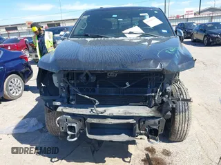 2015 Ford F-150 XLT with VIN 1FTEW1EG8FFA33527, listed as a IAAI auction lot 41650775 with 192,324 mi miles. Bid and sale history available at carsss.com. Image 12.