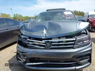 2018 Volkswagen Tiguan SEL Premium with VIN 3VV5B7AX4JM201579, listed as a IAAI auction lot 41932201 with 118,728 mi miles and . Bid and sale history available at DreamBid. Image 12.
