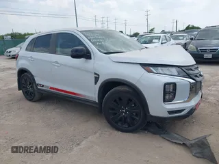 2024 Mitsubishi Outlander S z VIN JA4ARUAU0RU020851, wystawiony jako IAAI lot #42132908 z przebiegiem 10 948 mil mil oraz . Historia ofert i sprzedaży dostępna na DreamBid. Obrazek 1.