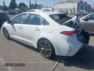 2020 Toyota Corolla SE with VIN 5YFS4RCE1LP029557, listed as a IAAI auction lot 41947507 with 37,134 mi miles. Bid and sale history available at carsss.com. Image 3.