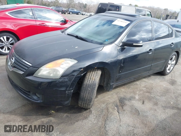 2008 Nissan Altima 3.5 SE with VIN 1N4BL21E98N404036, listed as a IAAI auction lot 41703232 with 284,553 mi miles. Bid and sale history available at carsss.com. Image 2.