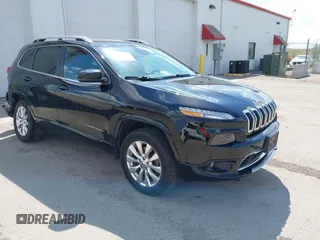 2017 Jeep Cherokee Overland с VIN 1C4PJMJS9HW551376, выставлен на аукционе IAAI как лот 42232826 с пробегом 109 937 миль миль и . История ставок и продаж доступна на DreamBid. Изображение 1.