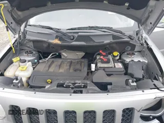 2016 Jeep Patriot Sport with VIN 1C4NJRBB6GD756036, listed as a IAAI auction lot 41910486 with 147,845 mi miles and . Bid and sale history available at carsss.com. Image 10.