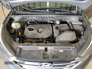 2018 Hyundai Tucson SE z VIN KM8J2CA40JU769217, wystawiony jako Copart lot #50214755 z przebiegiem 105 311 mil mil oraz Szkody całkowita. Historia ofert i sprzedaży dostępna na DreamBid. Obrazek 11.