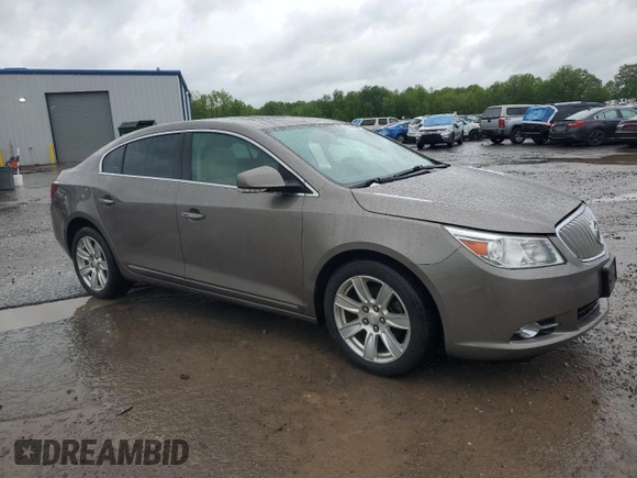 2012 Buick LaCrosse Premium 2 z VIN 1G4GF5E3XCF353906, wystawiony jako Copart lot #57954945 z przebiegiem 110 484 mil mil oraz Szkoda całkowita • Salvage title. Historia ofert i sprzedaży dostępna na DreamBid. Obrazek 4.
