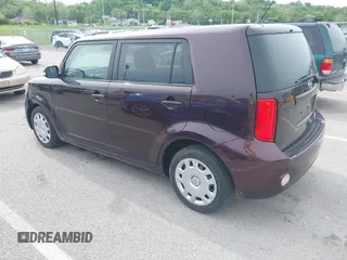 2008 Scion xB with VIN JTLKE50E181004846, listed as a IAAI auction lot 42180821 with 110,142 mi miles. Bid and sale history available at carsss.com. Image 3.