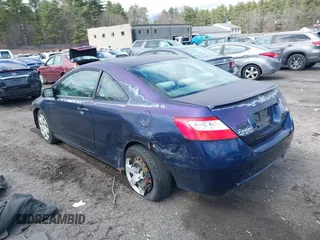 2007 Honda Civic Cpe LX with VIN 2HGFG12627H502786, listed as a IAAI auction lot 41875135 with 137,039 mi miles. Bid and sale history available at carsss.com. Image 3.