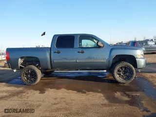 2008 Chevrolet Silverado 1500 LTZ with VIN 3GCEK13M08G177952, listed as a IAAI auction lot 41774023 with 119,807 mi miles. Bid and sale history available at carsss.com. Image 13.