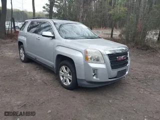 2011 GMC Terrain SLE-2 with VIN 2CTALSEC8B6428195, listed as a IAAI auction lot 41957022 with 118,735 mi miles. Bid and sale history available at carsss.com. Image 1.