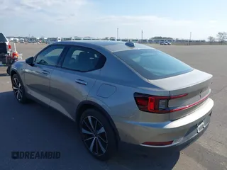 2021 Polestar 2 Launch Edition z VIN LPSED3KA2ML006199, wystawiony jako IAAI lot #42107287 z przebiegiem 27 337 mil mil oraz . Historia ofert i sprzedaży dostępna na DreamBid. Obrazek 3.