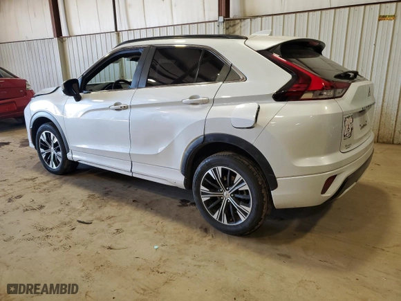 2022 Mitsubishi Eclipse Cross SE with VIN JA4ATWAA3NZ028135, listed as a Copart auction lot 45532225 with 81,984 mi miles and Salvage Title. Bid and sale history available at carsss.com. Image 2.