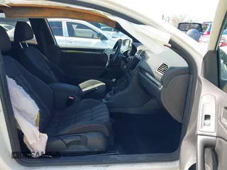 2012 Volkswagen GTI PZEV с VIN WVWED7AJ0CW257431, выставлен на аукционе IAAI как лот 42280220 с пробегом Не указан миль и . История ставок и продаж доступна на DreamBid. Изображение 5.