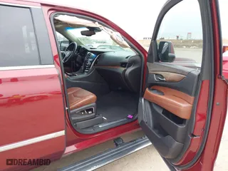 2016 Cadillac Escalade Premium Collection with VIN 1GYS4CKJ8GR182471, listed as a IAAI auction lot 41376578 with 122,630 mi miles. Bid and sale history available at carsss.com. Image 5.