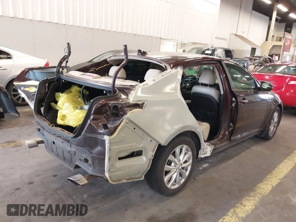 2015 Kia Optima EX with VIN 5XXGN4A78FG417912, listed as a IAAI auction lot 40565849 with 87,358 mi miles. Bid and sale history available at carsss.com. Image 4.