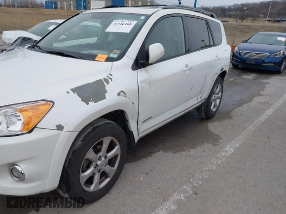 2010 Toyota RAV4 Limited z VIN 2T3YF4DV6AW017087, wystawiony jako IAAI lot #41546168 z przebiegiem 249 218 mil mil oraz . Historia ofert i sprzedaży dostępna na DreamBid. Obrazek 6.