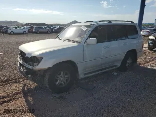 2001 Lexus LX 470 with VIN JTJHT00W913504560, listed as a Copart auction lot 68288104 with 239,750 mi miles and Salvage Title. Bid and sale history available at carsss.com. Image 1.