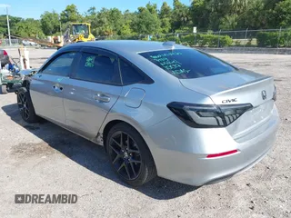 2025 Honda Civic Sport z VIN 2HGFE2F59SH549528, wystawiony jako IAAI lot #42232674 z przebiegiem 8 889 mil mil oraz . Historia ofert i sprzedaży dostępna na DreamBid. Obrazek 3.