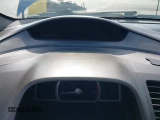 2008 Honda Civic LX с VIN 2HGFG12628H520674, выставлен на аукционе IAAI как лот 42441664 с пробегом Не указан миль и . История ставок и продаж доступна на DreamBid. Изображение 7.
