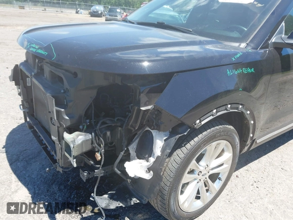 2019 Ford Explorer Limited z VIN 1FM5K8F82KGA03399, wystawiony jako IAAI lot #42329958 z przebiegiem 60 028 mil mil oraz . Historia ofert i sprzedaży dostępna na DreamBid. Obrazek 18.
