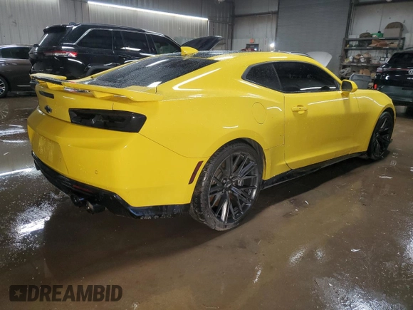2018 Chevrolet Camaro ZL1 with VIN 1G1FK1R64J0109606, listed as a Copart auction lot 46331765 with 29,209 mi miles and Salvage Title. Bid and sale history available at DreamBid. Image 3.