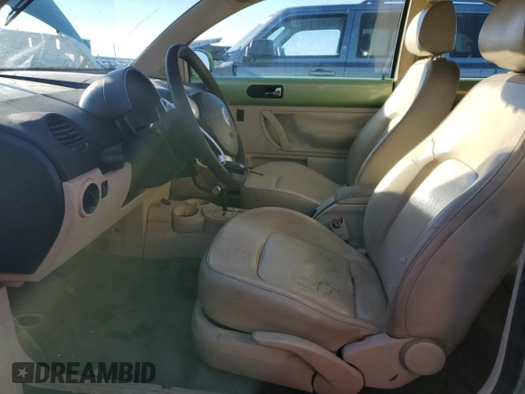 2005 Volkswagen New Beetle Coupe GLS with VIN 3VWCK31C05M417265, listed as a Copart auction lot 78313334 with 143,845 mi miles and Non Repairable. Bid and sale history available at carsss.com. Image 7.